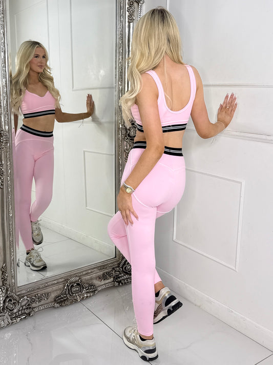 Contour Lined Detail Leggings & Sports Bra Gym Set - Baby Pink