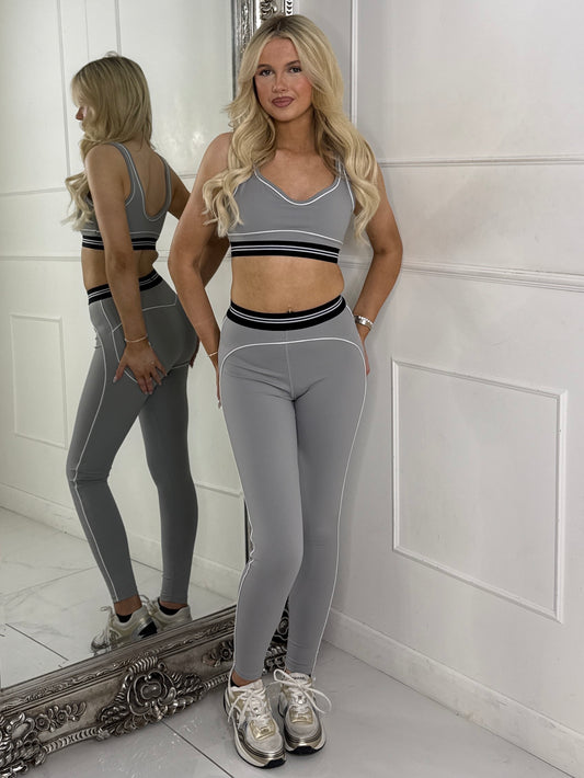 Contour Lined Detail Leggings & Sports Bra Gym Set - Grey