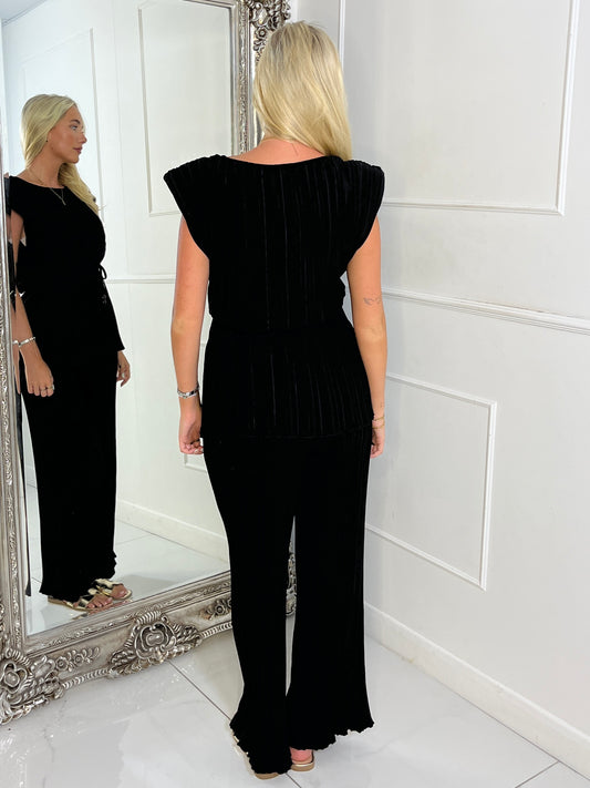 Tie-Waist Padded Shoulder Pleated Style Top & Matching Flares - Black