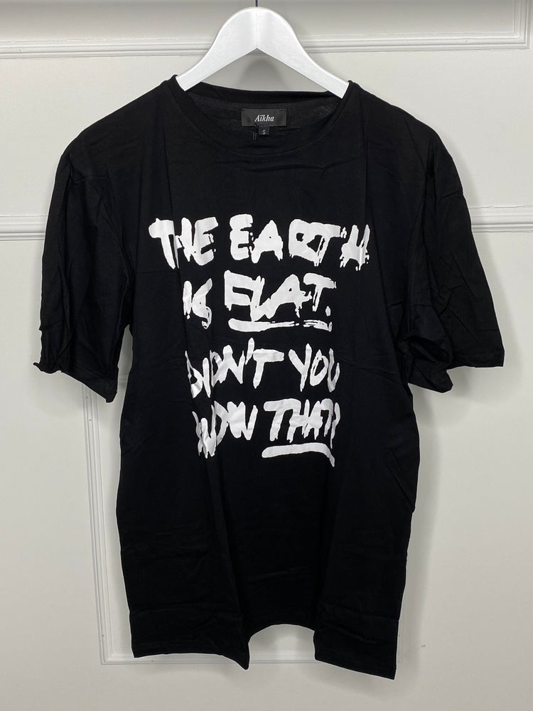 Flat Earth Print T-Shirt - Black