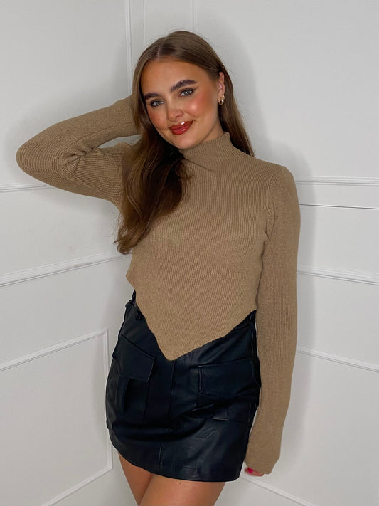 V Shape Front Jumper - Dark Beige