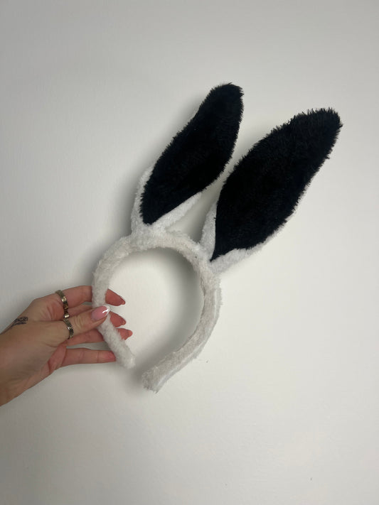 Furry Bunny Ears - White/Black