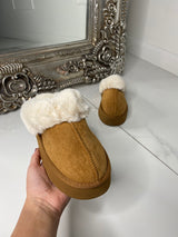 Fur Lined Chunky Slippers - Camel