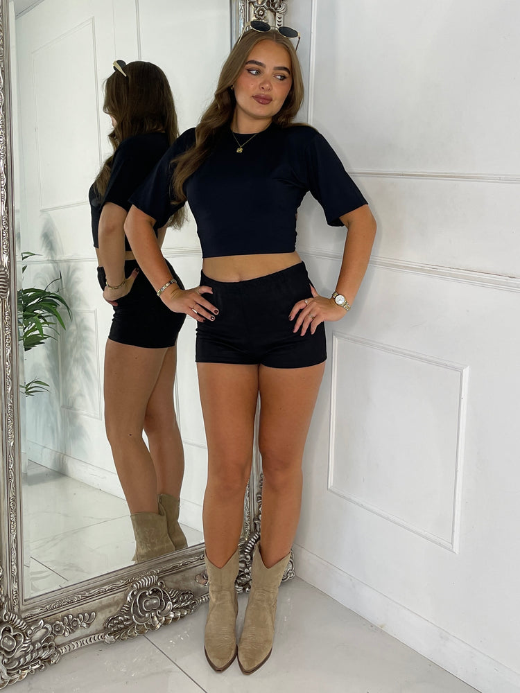 Plain High Waist Suede Shorts - Black