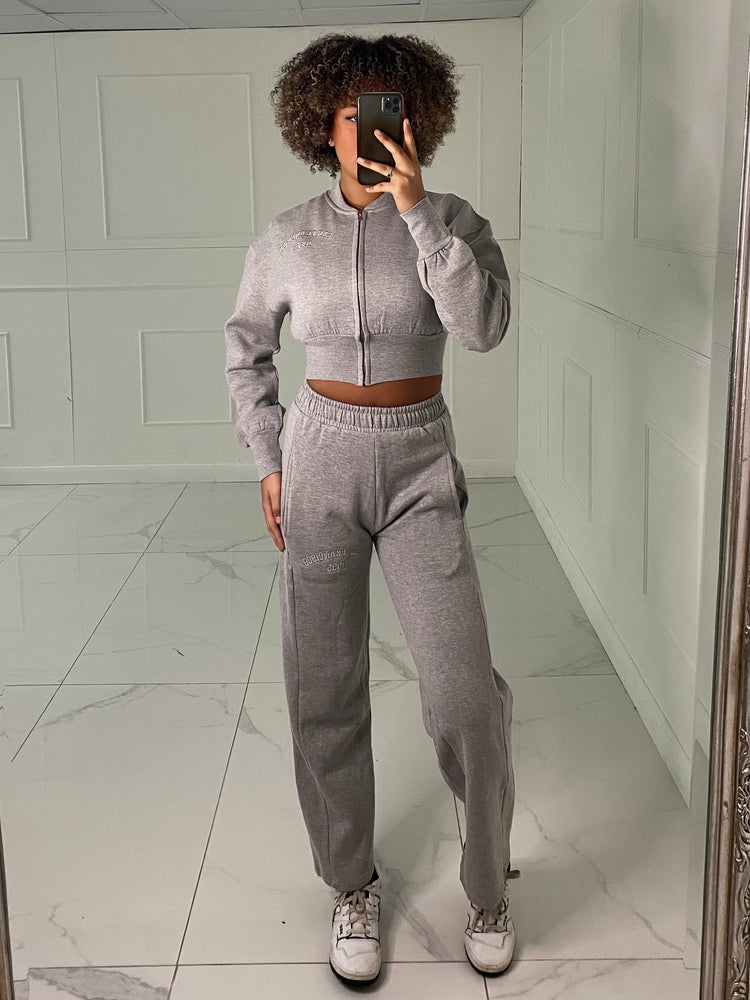 Embroidered Detail Cropped Sweatshirt Tracksuit - Light Grey